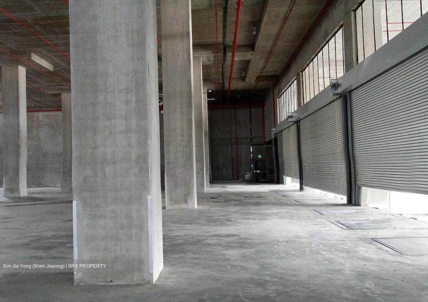 Jalan Buroh (D22), Warehouse #547844051